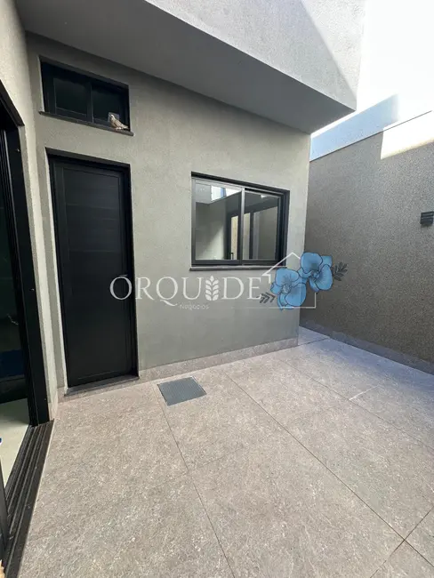 Casa com 3 quartos à venda, 127m2 em Residencial Canaã, Rio Verde - GO - imagem 3 Foto 3 de Casa com 3 quartos à venda, 127m2 em Residencial Canaã, Rio Verde - GO