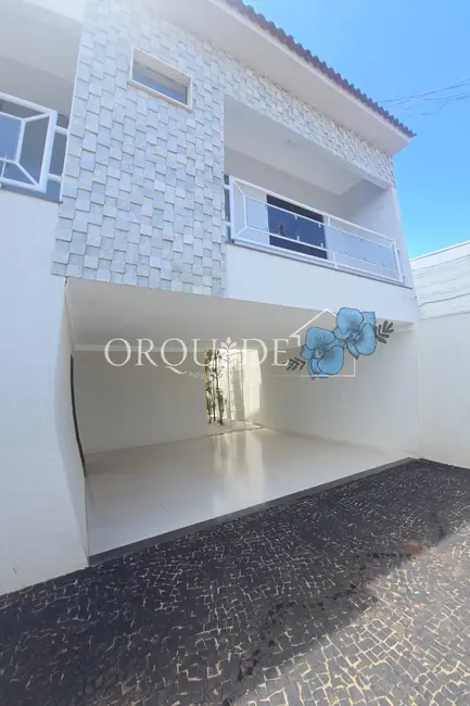Foto 2 de Casa com 4 quartos à venda, 300m2 em Primavera, Rio Verde - GO