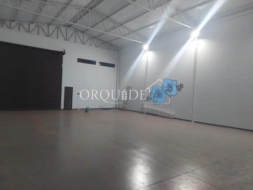 Foto 2 de Armazém / Galpão à venda e para alugar, 390m2 em Jardim Bela Vista, Rio Verde - GO