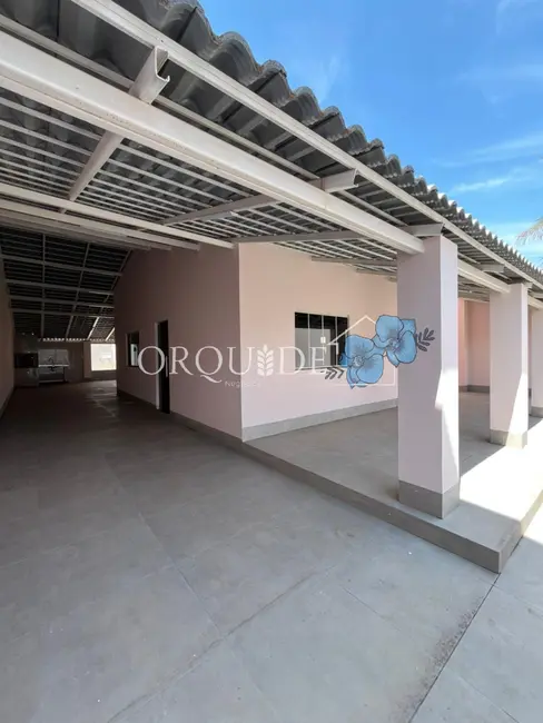 Foto 2 de Casa com 3 quartos à venda, 200m2 em Eldorado, Rio Verde - GO