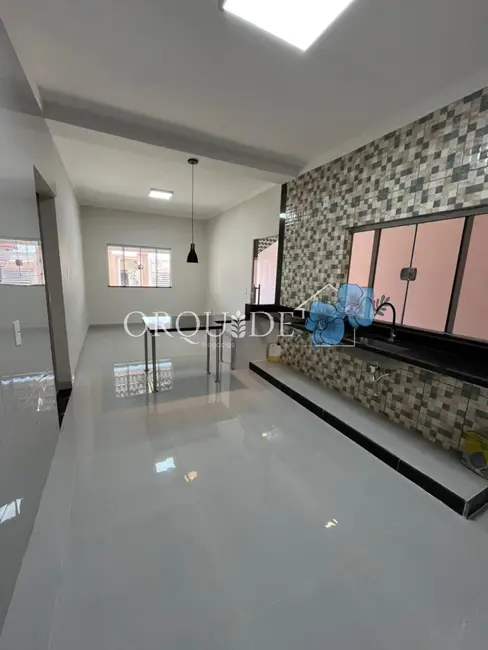 Foto 9 de Casa com 3 quartos à venda, 200m2 em Eldorado, Rio Verde - GO