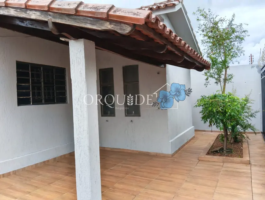Casa com 3 quartos à venda, 154m2 em Conjunto Morada do Sol, Rio Verde - GO - imagem 6 Foto 6 de Casa com 3 quartos à venda, 154m2 em Conjunto Morada do Sol, Rio Verde - GO