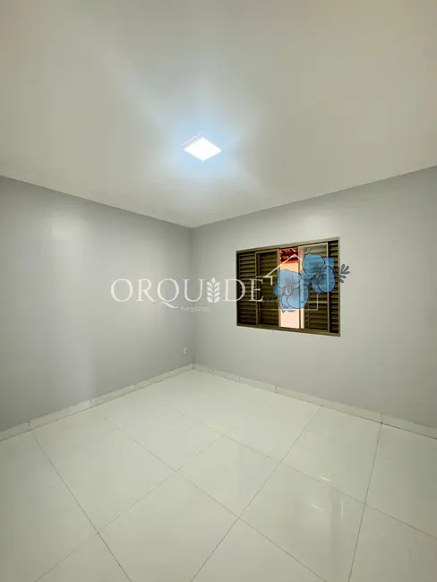 Foto 8 de Casa com 3 quartos à venda, 160m2 em Setor Dona Gercina, Rio Verde - GO