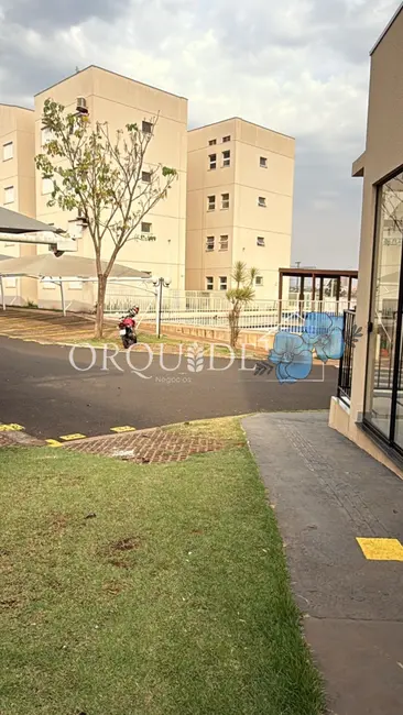 Foto 4 de Apartamento com 2 quartos à venda, 55m2 em Parque das Laranjeiras Prolongamento, Rio Verde - GO