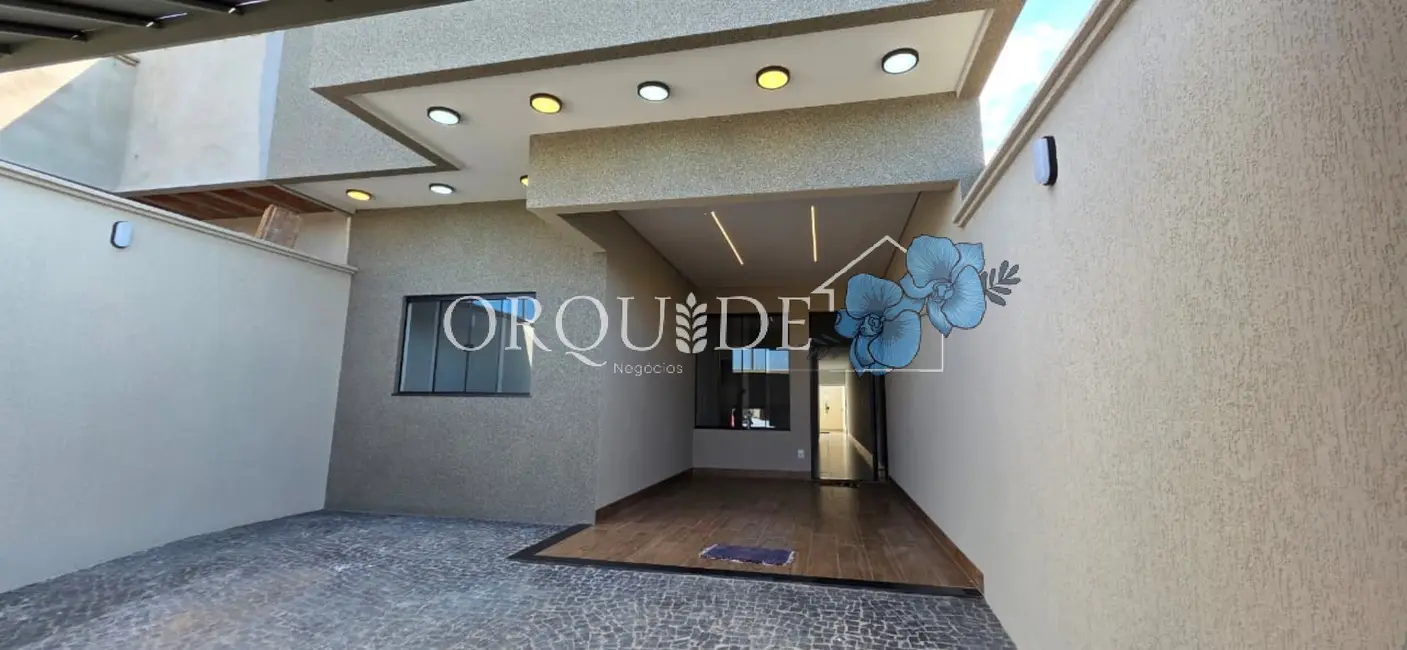 Casa com 3 quartos à venda, 130m2 em Rio Verde - GO - imagem 1 Foto 1 de Casa com 3 quartos à venda, 130m2 em Rio Verde - GO