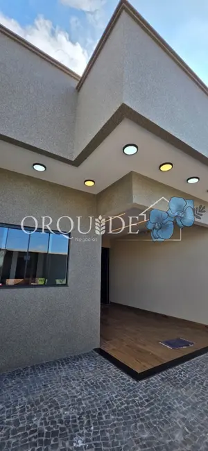 Casa com 3 quartos à venda, 130m2 em Rio Verde - GO - imagem 2 Foto 2 de Casa com 3 quartos à venda, 130m2 em Rio Verde - GO