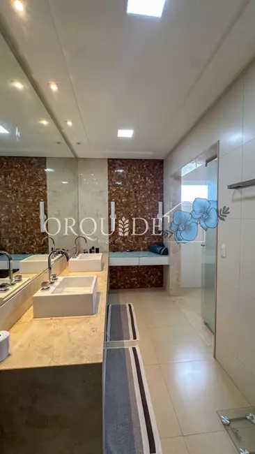 Casa com 4 quartos à venda, 372m2 em Parque Solar do Agreste B, Rio Verde - GO - imagem 5 Foto 5 de Casa com 4 quartos à venda, 372m2 em Parque Solar do Agreste B, Rio Verde - GO