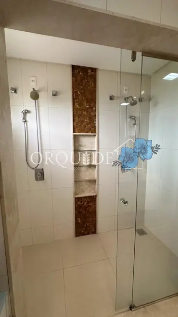 Casa com 4 quartos à venda, 372m2 em Parque Solar do Agreste B, Rio Verde - GO - imagem 3 Foto 3 de Casa com 4 quartos à venda, 372m2 em Parque Solar do Agreste B, Rio Verde - GO