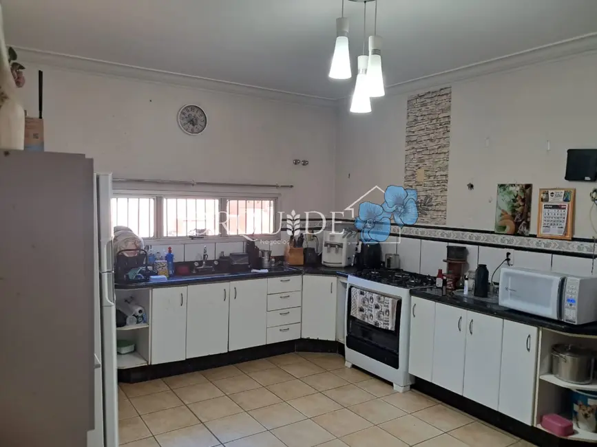 Foto 1 de Casa com 3 quartos à venda, 315m2 em Jardim Adriana, Rio Verde - GO