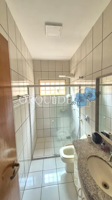 Casa com 3 quartos à venda, 280m2 em Setor Morada do Sol, Rio Verde - GO - imagem 9 Foto 9 de Casa com 3 quartos à venda, 280m2 em Setor Morada do Sol, Rio Verde - GO