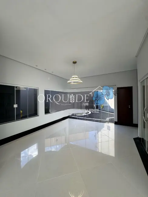 Casa com 4 quartos à venda, 405m2 em Parque dos Buritis, Rio Verde - GO - imagem 8 Foto 8 de Casa com 4 quartos à venda, 405m2 em Parque dos Buritis, Rio Verde - GO