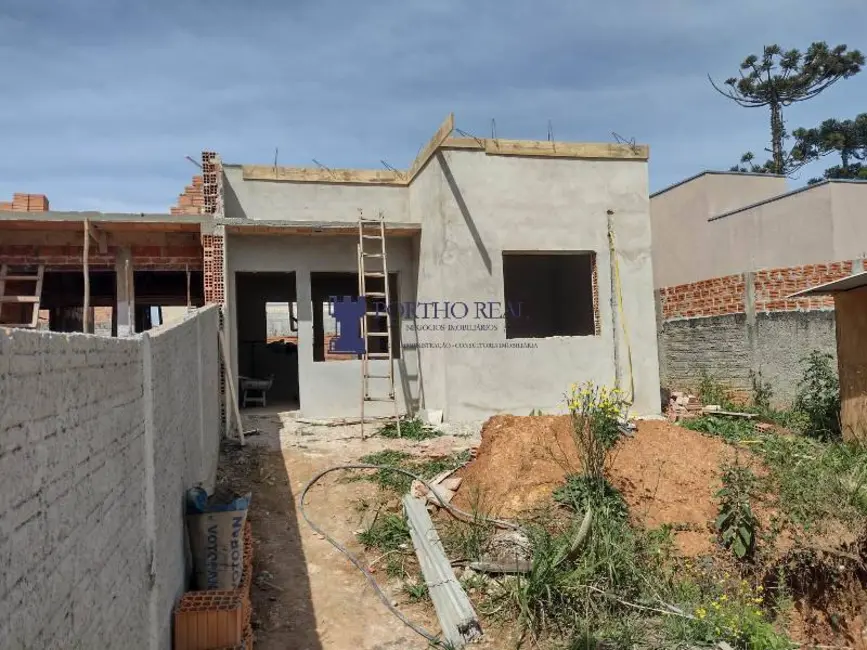 Casa com 2 quartos à venda, 133m2 em Itaqui, Campo Largo - PR - imagem 2 Foto 2 de Casa com 2 quartos à venda, 133m2 em Itaqui, Campo Largo - PR