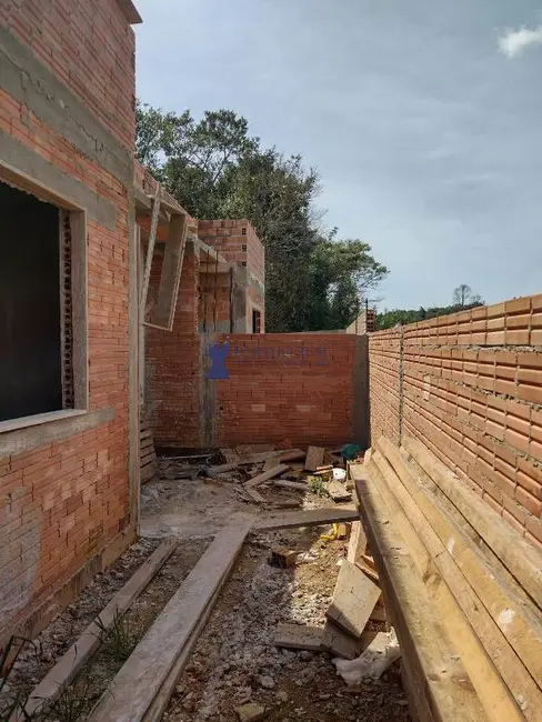 Casa com 2 quartos à venda, 133m2 em Itaqui, Campo Largo - PR - imagem 3 Foto 3 de Casa com 2 quartos à venda, 133m2 em Itaqui, Campo Largo - PR