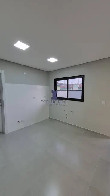 Sobrado com 2 quartos à venda, 201m2 em Jardim Esmeralda, Campo Largo - PR - imagem 9 Foto 9 de Sobrado com 2 quartos à venda, 201m2 em Jardim Esmeralda, Campo Largo - PR