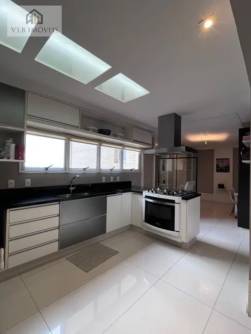 Foto 8 de Apartamento com 4 quartos à venda, 260m2 em Jardim Morumbi, São Paulo - SP