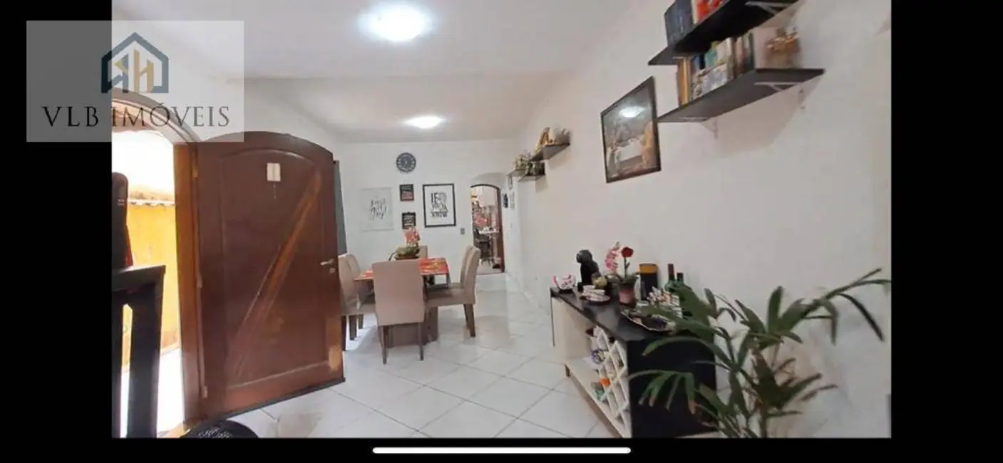 Casa com 3 quartos à venda, 170m2 em Parque Monte Alegre, Taboao Da Serra - SP - imagem 5 Foto 5 de Casa com 3 quartos à venda, 170m2 em Parque Monte Alegre, Taboao Da Serra - SP