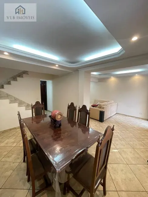 Foto 5 de Sobrado com 4 quartos à venda, 200m2 em Jardim Maria Virginia, São Paulo - SP