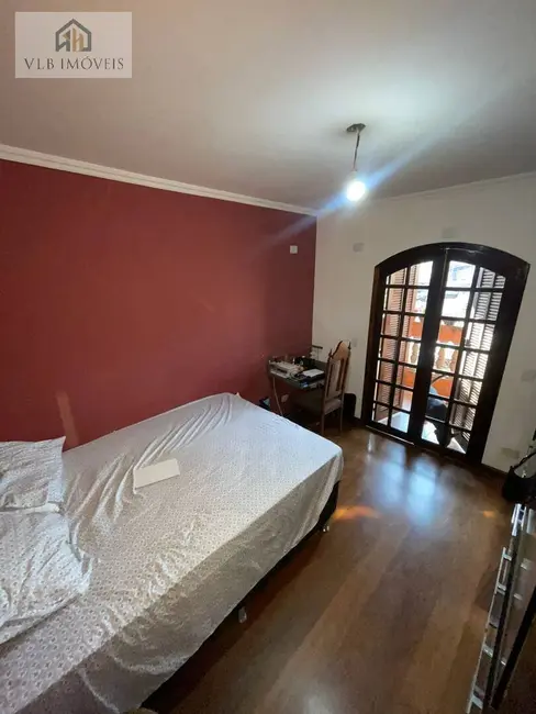 Foto 9 de Sobrado com 4 quartos à venda, 200m2 em Jardim Maria Virginia, São Paulo - SP
