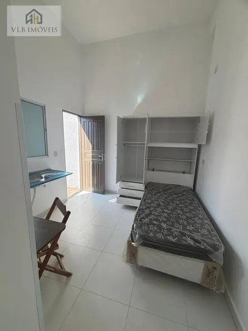 Kitnet com 1 quarto para alugar, 12m2 em Jardim Ester, São Paulo - SP - imagem 1 Foto 1 de Kitnet com 1 quarto para alugar, 12m2 em Jardim Ester, São Paulo - SP