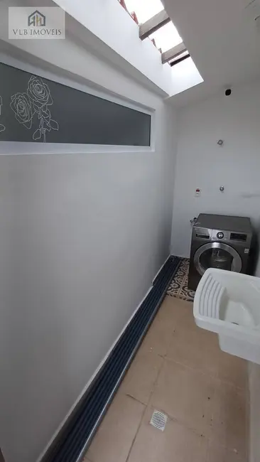 Kitnet com 1 quarto para alugar, 12m2 em Jardim Ester, São Paulo - SP - imagem 7 Foto 7 de Kitnet com 1 quarto para alugar, 12m2 em Jardim Ester, São Paulo - SP