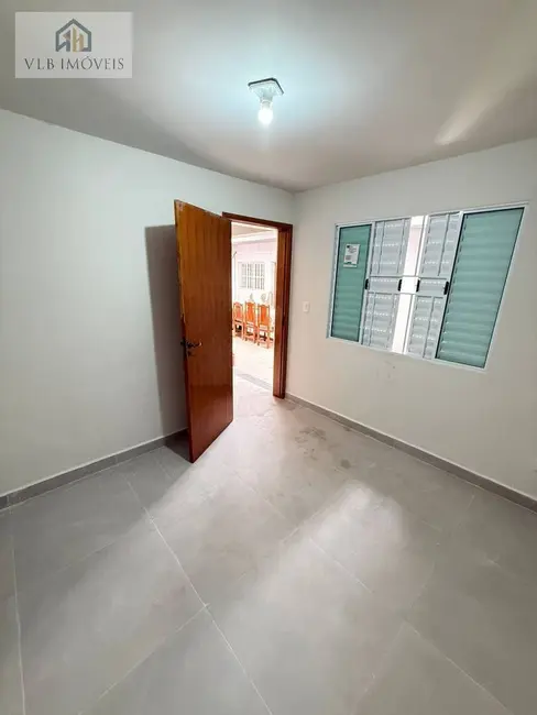 Foto 6 de Casa com 4 quartos à venda, 180m2 em Jardim Maria Rosa, Taboao Da Serra - SP
