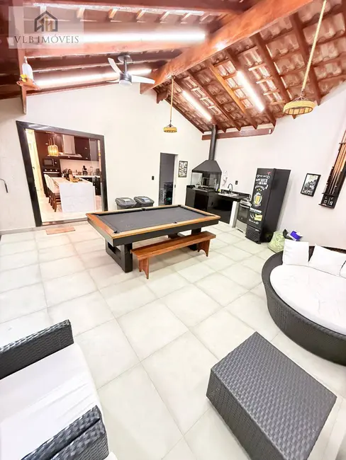 Casa com 2 quartos à venda, 214m2 em Ocian, Praia Grande - SP - imagem 4 Foto 4 de Casa com 2 quartos à venda, 214m2 em Ocian, Praia Grande - SP