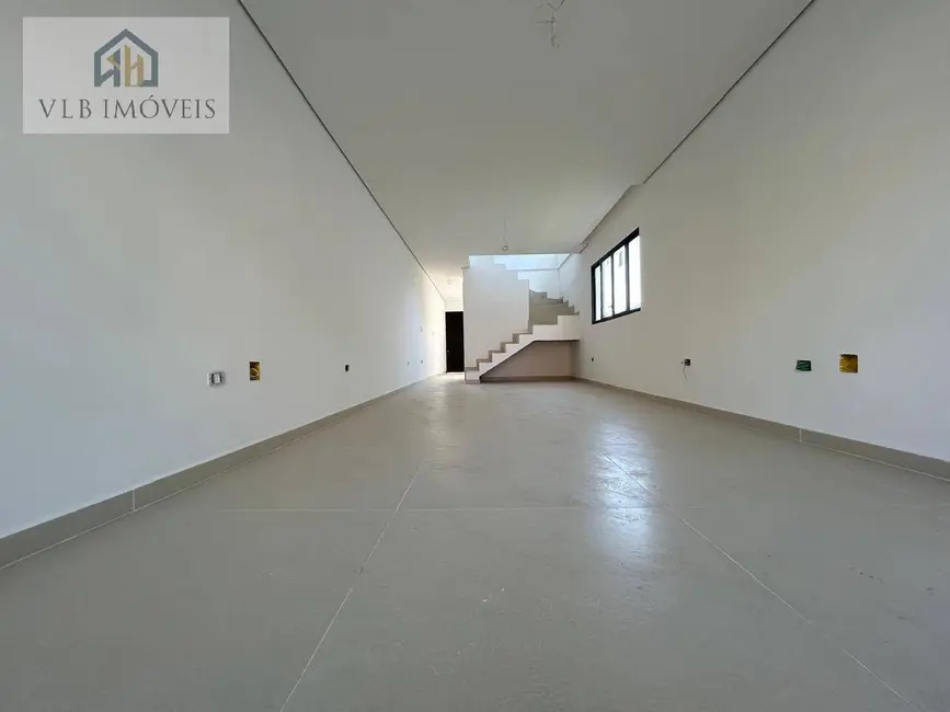 Casa com 3 quartos à venda, 150m2 em Morada dos Pássaros, Taboao Da Serra - SP - imagem 3 Foto 3 de Casa com 3 quartos à venda, 150m2 em Morada dos Pássaros, Taboao Da Serra - SP