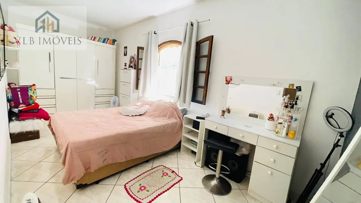 Foto 8 de Casa com 3 quartos à venda, 180m2 em Jardim Macedônia, São Paulo - SP