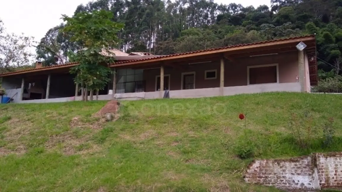 Chácara com 4 quartos à venda, 90m2 em Centro, Paraibuna - SP - imagem 9 Foto 9 de Chácara com 4 quartos à venda, 90m2 em Centro, Paraibuna - SP