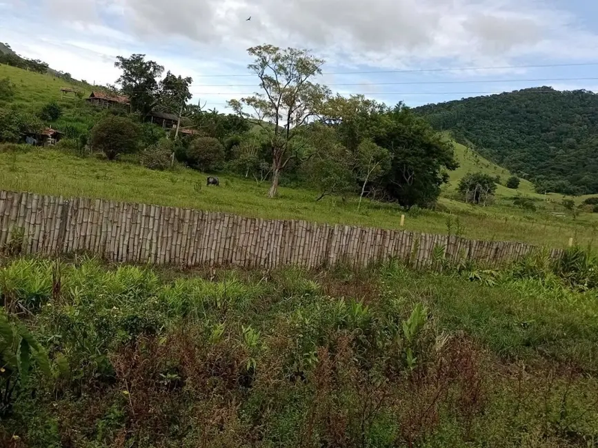 Chácara com 2 quartos à venda, 250m2 em Paraibuna - SP - imagem 1 Foto 1 de Chácara com 2 quartos à venda, 250m2 em Paraibuna - SP