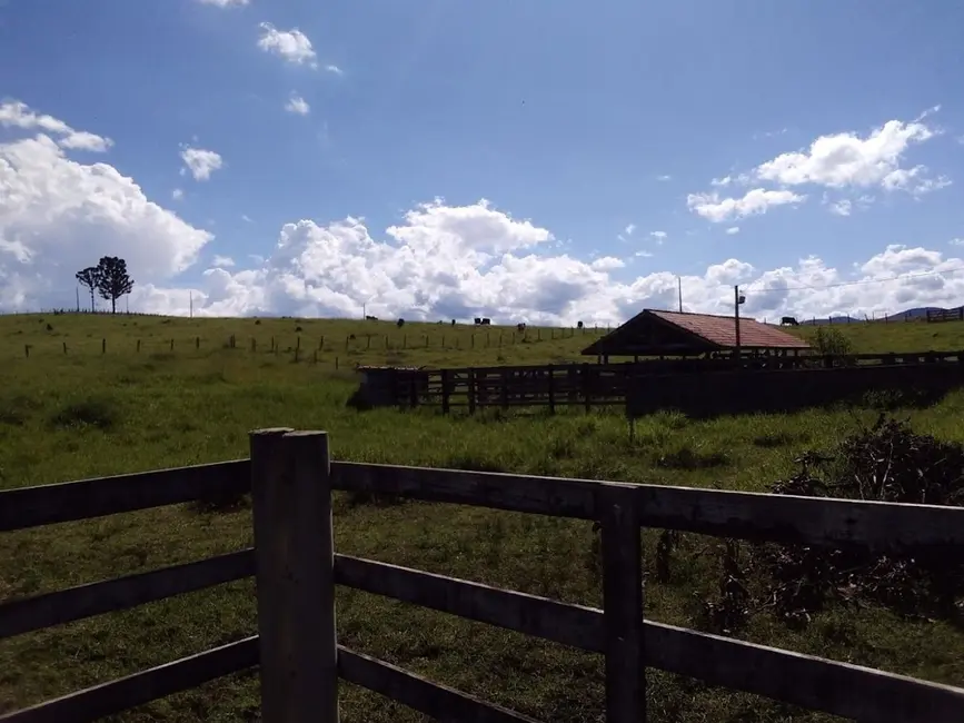 Foto 5 de Sítio / Rancho com 1 quarto à venda, 100m2 em Centro, Cacapava - SP