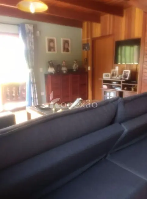 Chácara com 2 quartos à venda, 300m2 em Paraibuna - SP - imagem 4 Foto 4 de Chácara com 2 quartos à venda, 300m2 em Paraibuna - SP