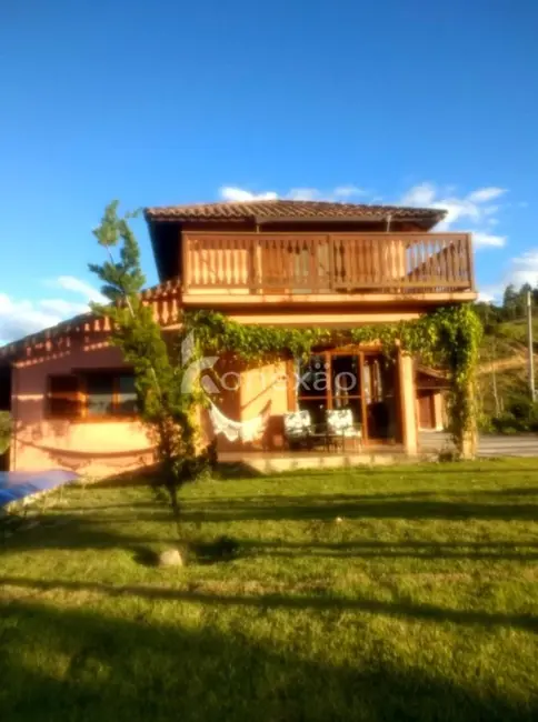 Chácara com 2 quartos à venda, 300m2 em Paraibuna - SP - imagem 1 Foto 1 de Chácara com 2 quartos à venda, 300m2 em Paraibuna - SP