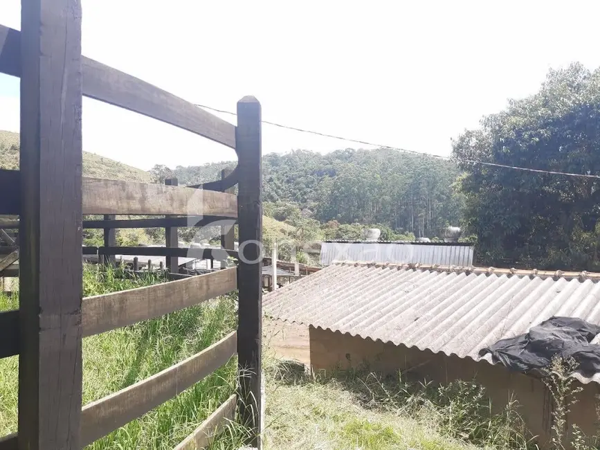 Chácara com 1 quarto à venda, 500m2 em Paraibuna - SP - imagem 1 Foto 1 de Chácara com 1 quarto à venda, 500m2 em Paraibuna - SP