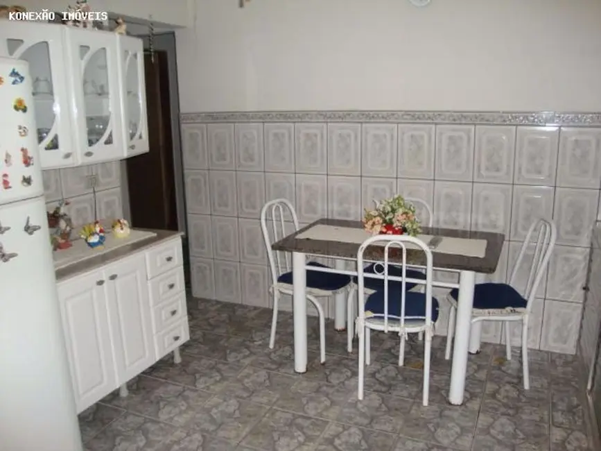 Chácara com 3 quartos à venda, 33000m2 em Centro, Paraibuna - SP - imagem 3 Foto 3 de Chácara com 3 quartos à venda, 33000m2 em Centro, Paraibuna - SP