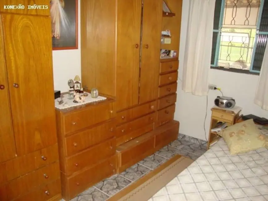 Chácara com 3 quartos à venda, 33000m2 em Centro, Paraibuna - SP - imagem 2 Foto 2 de Chácara com 3 quartos à venda, 33000m2 em Centro, Paraibuna - SP