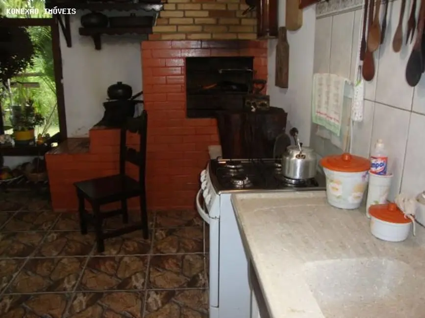 Chácara com 3 quartos à venda, 33000m2 em Centro, Paraibuna - SP - imagem 4 Foto 4 de Chácara com 3 quartos à venda, 33000m2 em Centro, Paraibuna - SP