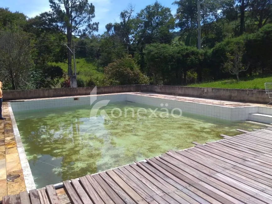Sítio / Rancho com 2 quartos à venda, 100m2 em Centro, Cunha - SP - imagem 2 Foto 2 de Sítio / Rancho com 2 quartos à venda, 100m2 em Centro, Cunha - SP