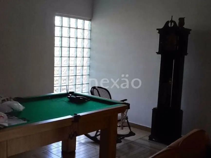 Sítio / Rancho com 3 quartos à venda, 300m2 em Paraibuna - SP - imagem 3 Foto 3 de Sítio / Rancho com 3 quartos à venda, 300m2 em Paraibuna - SP