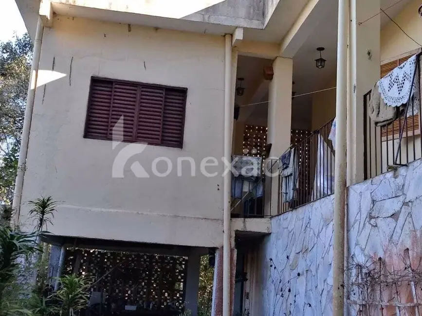 Sítio / Rancho com 3 quartos à venda, 300m2 em Paraibuna - SP - imagem 6 Foto 6 de Sítio / Rancho com 3 quartos à venda, 300m2 em Paraibuna - SP