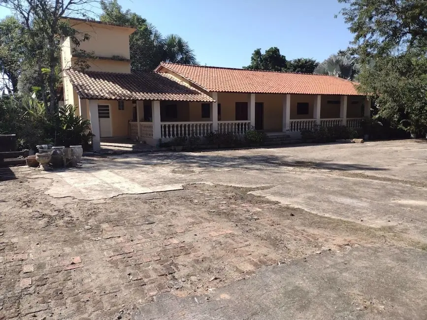 Foto 4 de Fazenda / Haras com 5 quartos à venda, 100m2 em Pedregulho, Guaratingueta - SP
