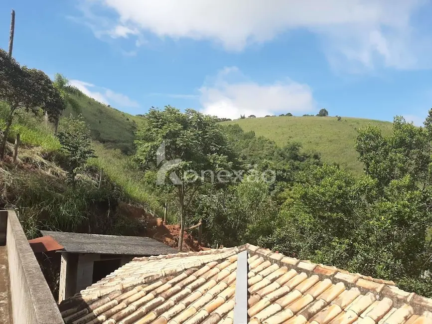 Sítio / Rancho com 3 quartos à venda, 300m2 em Centro, Taubate - SP - imagem 5 Foto 5 de Sítio / Rancho com 3 quartos à venda, 300m2 em Centro, Taubate - SP