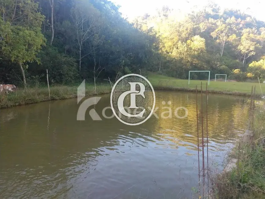 Foto 7 de Sítio / Rancho com 3 quartos à venda, 250m2 em Sao Jose Dos Campos - SP