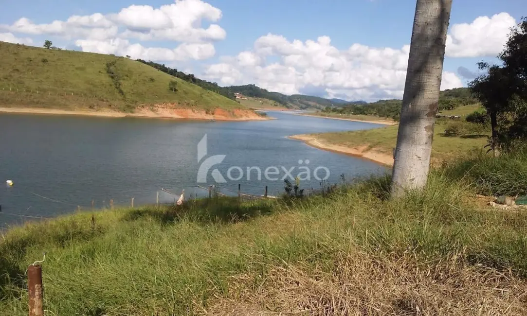 Foto 2 de Chácara com 2 quartos à venda, 300m2 em Sao Jose Dos Campos - SP