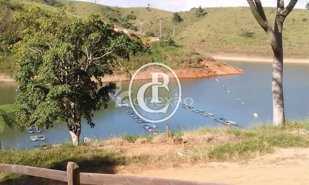 Chácara com 2 quartos à venda, 300m2 em Sao Jose Dos Campos - SP - imagem 7 Foto 7 de Chácara com 2 quartos à venda, 300m2 em Sao Jose Dos Campos - SP