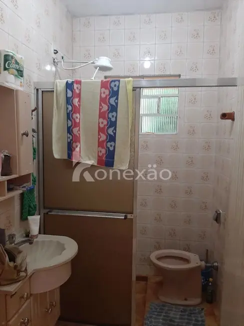 Sítio / Rancho com 2 quartos à venda, 250m2 em Paraibuna - SP - imagem 3 Foto 3 de Sítio / Rancho com 2 quartos à venda, 250m2 em Paraibuna - SP