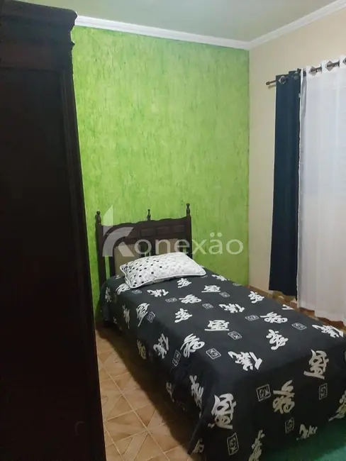 Sítio / Rancho com 2 quartos à venda, 250m2 em Paraibuna - SP - imagem 2 Foto 2 de Sítio / Rancho com 2 quartos à venda, 250m2 em Paraibuna - SP