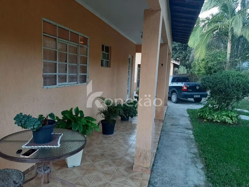 Sítio / Rancho com 2 quartos à venda, 250m2 em Paraibuna - SP - imagem 1 Foto 1 de Sítio / Rancho com 2 quartos à venda, 250m2 em Paraibuna - SP