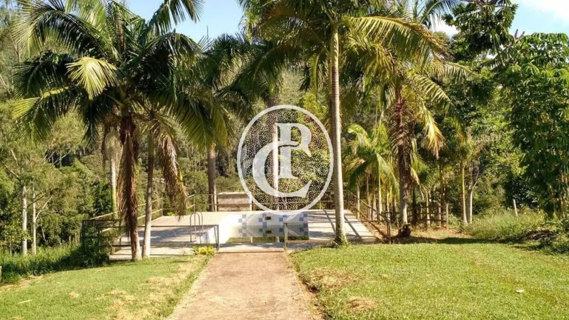 Foto 2 de Fazenda / Haras com 3 quartos à venda, 500m2 em Paraibuna - SP