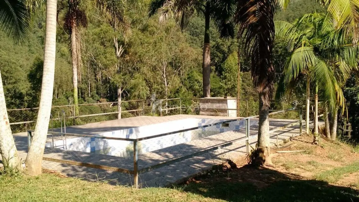 Fazenda / Haras com 3 quartos à venda, 500m2 em Paraibuna - SP - imagem 4 Foto 4 de Fazenda / Haras com 3 quartos à venda, 500m2 em Paraibuna - SP